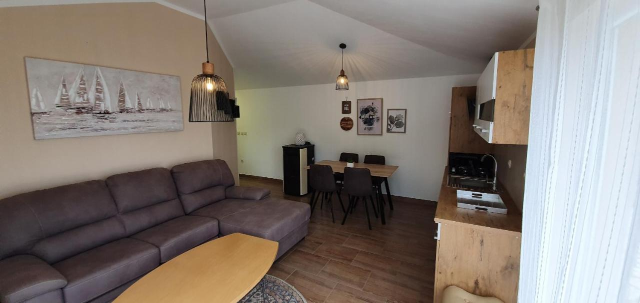 Apartments Kroatien 洛夫兰 外观 照片