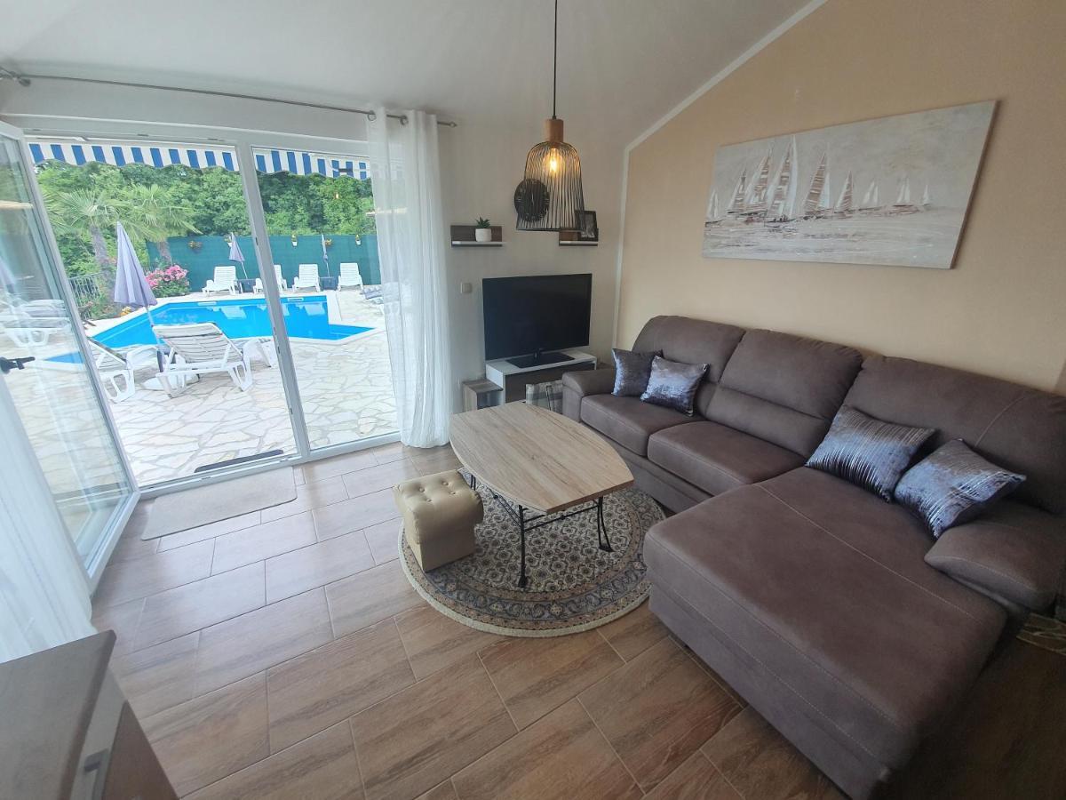 Apartments Kroatien 洛夫兰 外观 照片