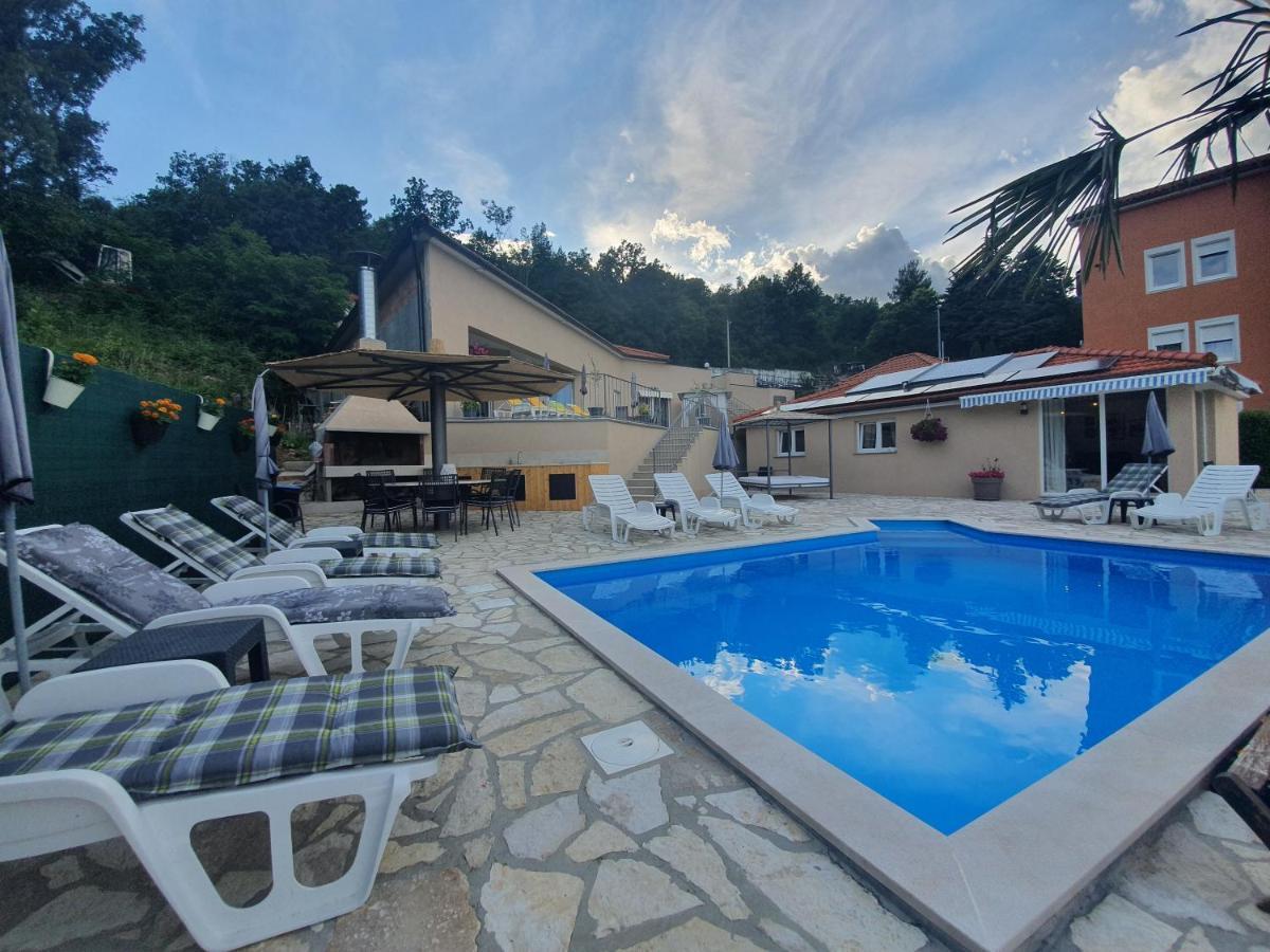 Apartments Kroatien 洛夫兰 外观 照片
