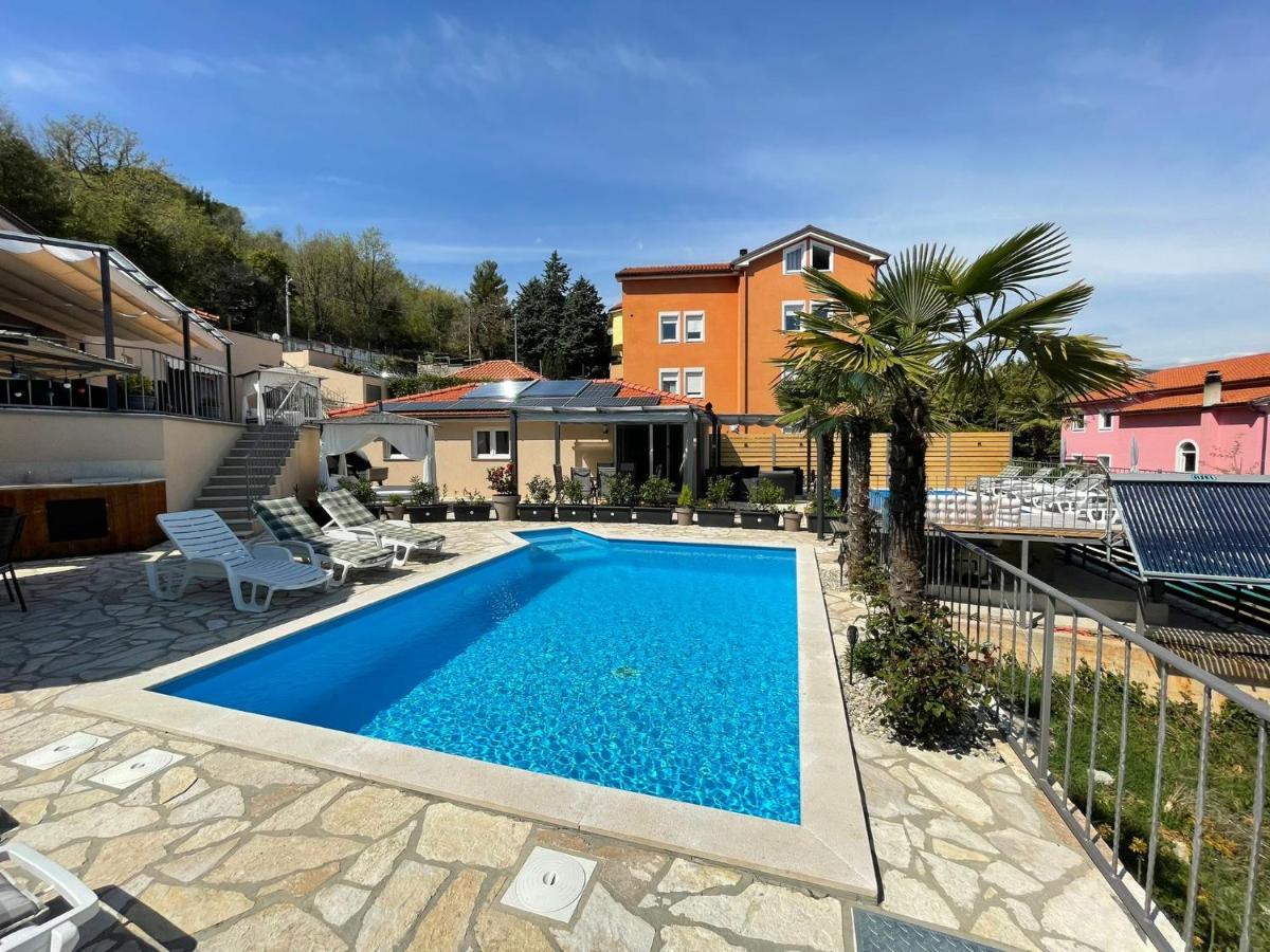 Apartments Kroatien 洛夫兰 外观 照片