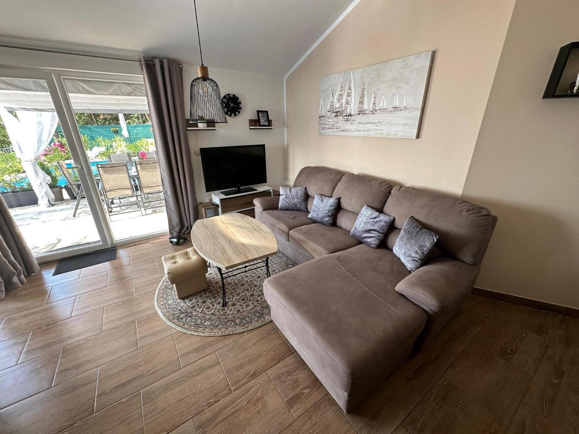 Apartments Kroatien 洛夫兰 客房 照片
