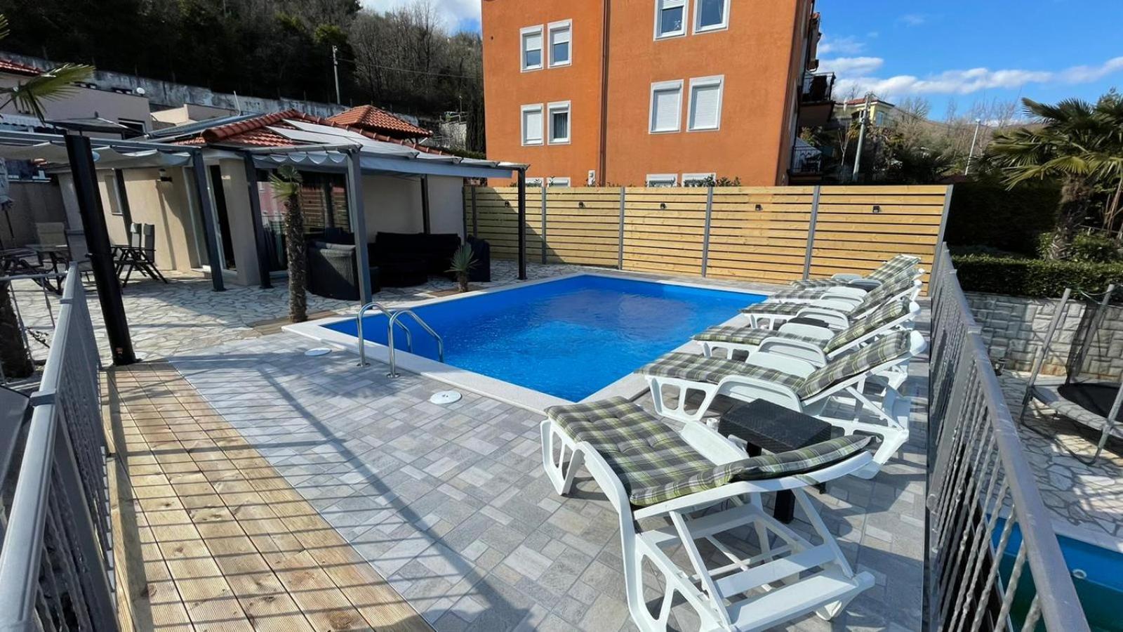 Apartments Kroatien 洛夫兰 客房 照片