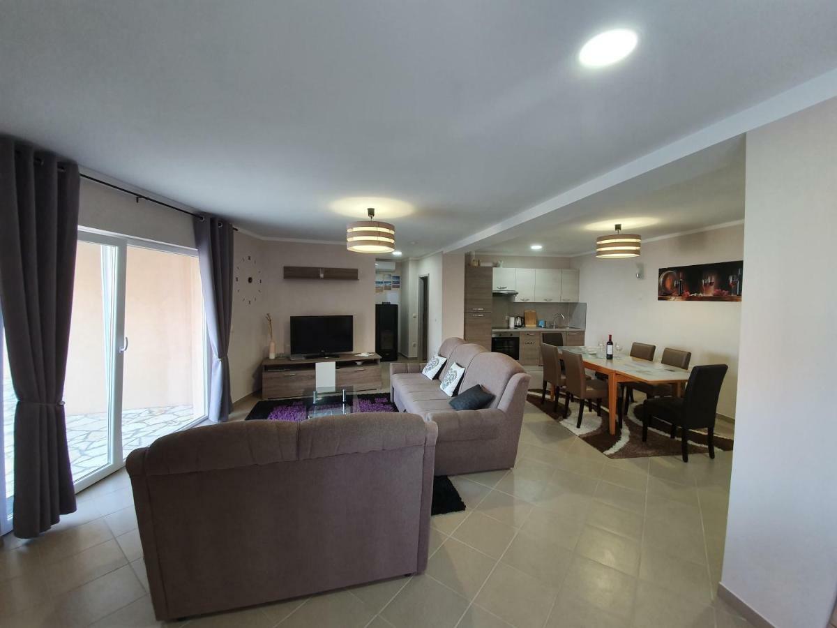 Apartments Kroatien 洛夫兰 外观 照片