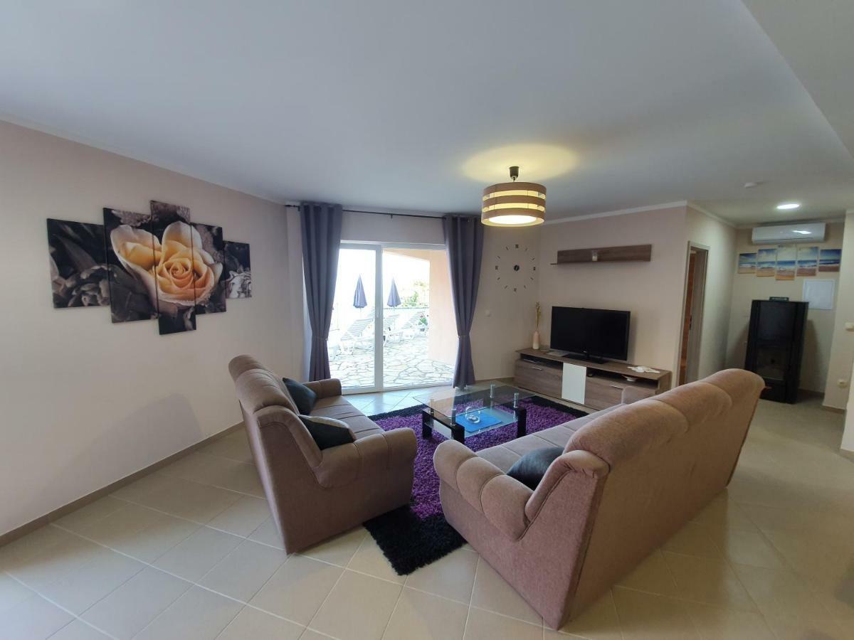 Apartments Kroatien 洛夫兰 外观 照片
